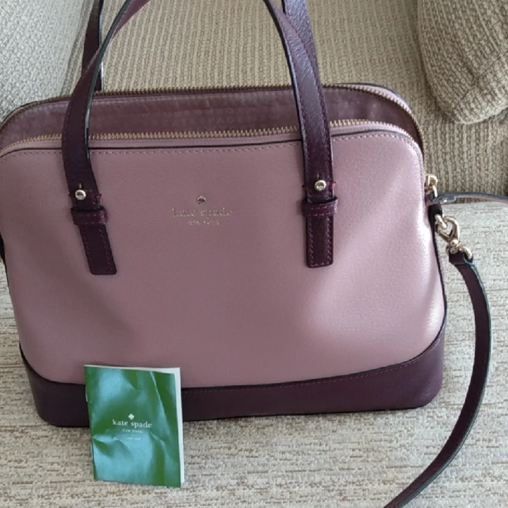 Kate Spade  Bag ...Like New condition - Picture 7 of 9